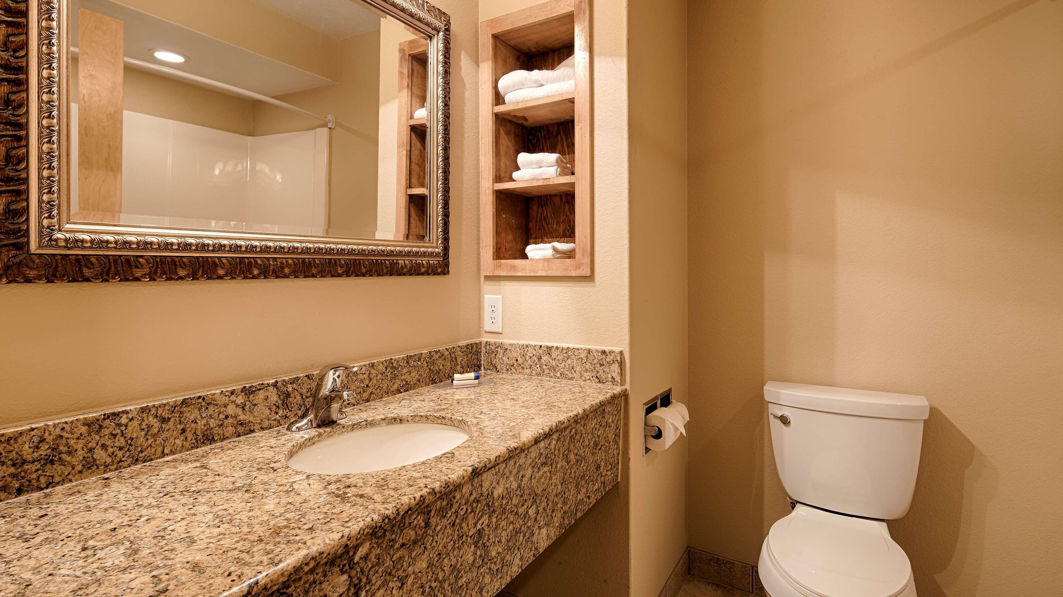 Best Western George West Executive Inn Екстериор снимка