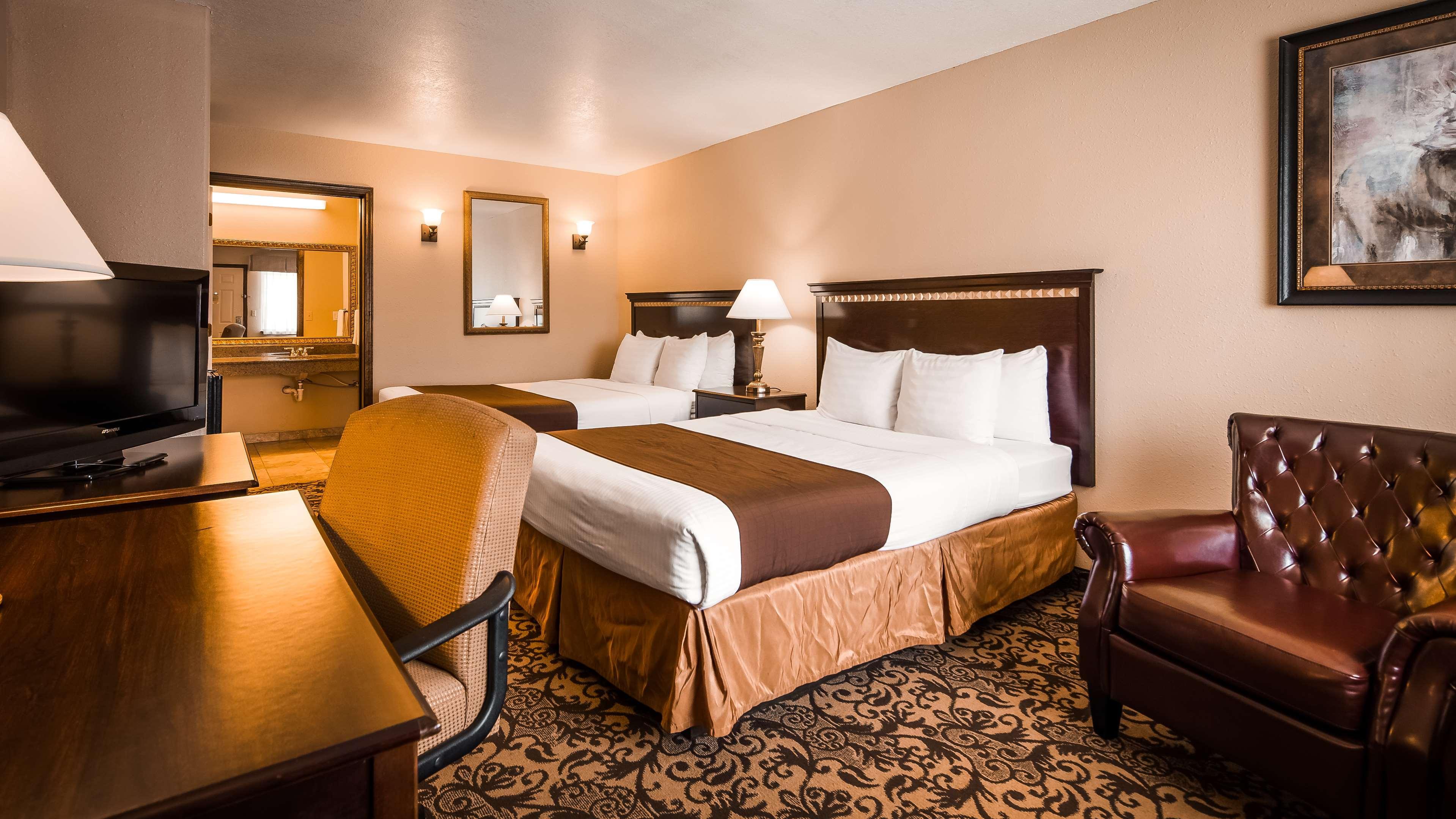 Best Western George West Executive Inn Екстериор снимка