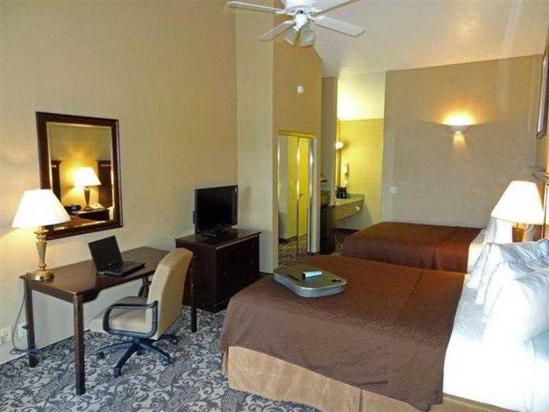 Best Western George West Executive Inn Стая снимка