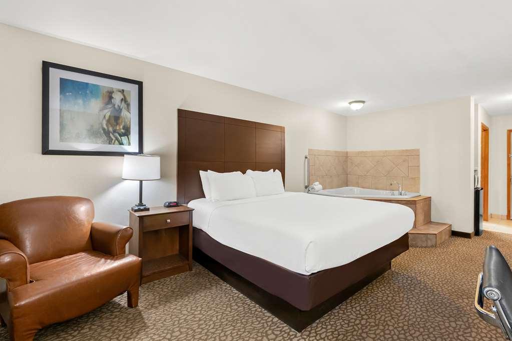 Best Western George West Executive Inn Стая снимка