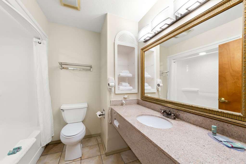 Best Western George West Executive Inn Стая снимка