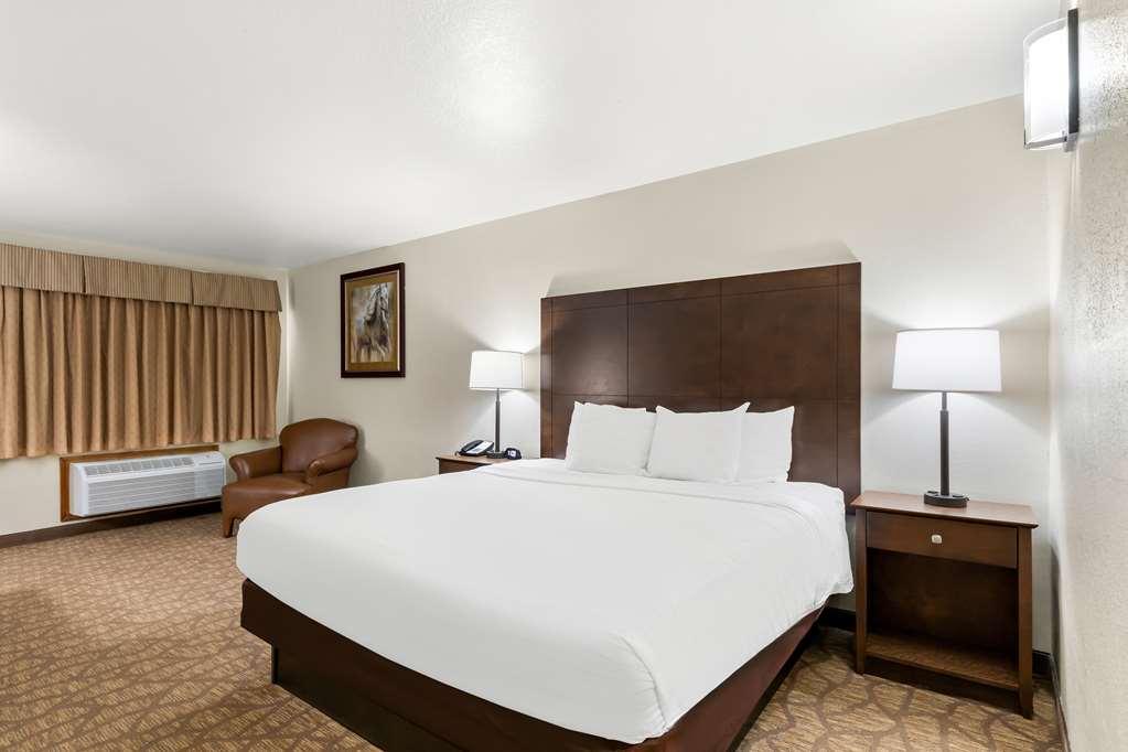 Best Western George West Executive Inn Стая снимка