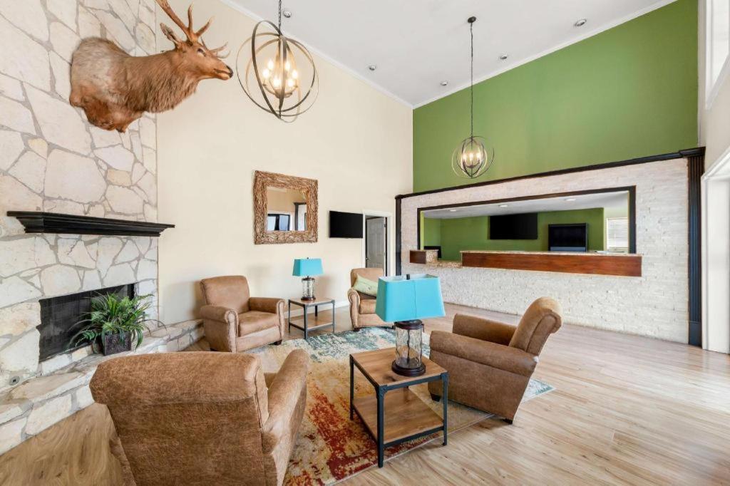 Best Western George West Executive Inn Екстериор снимка