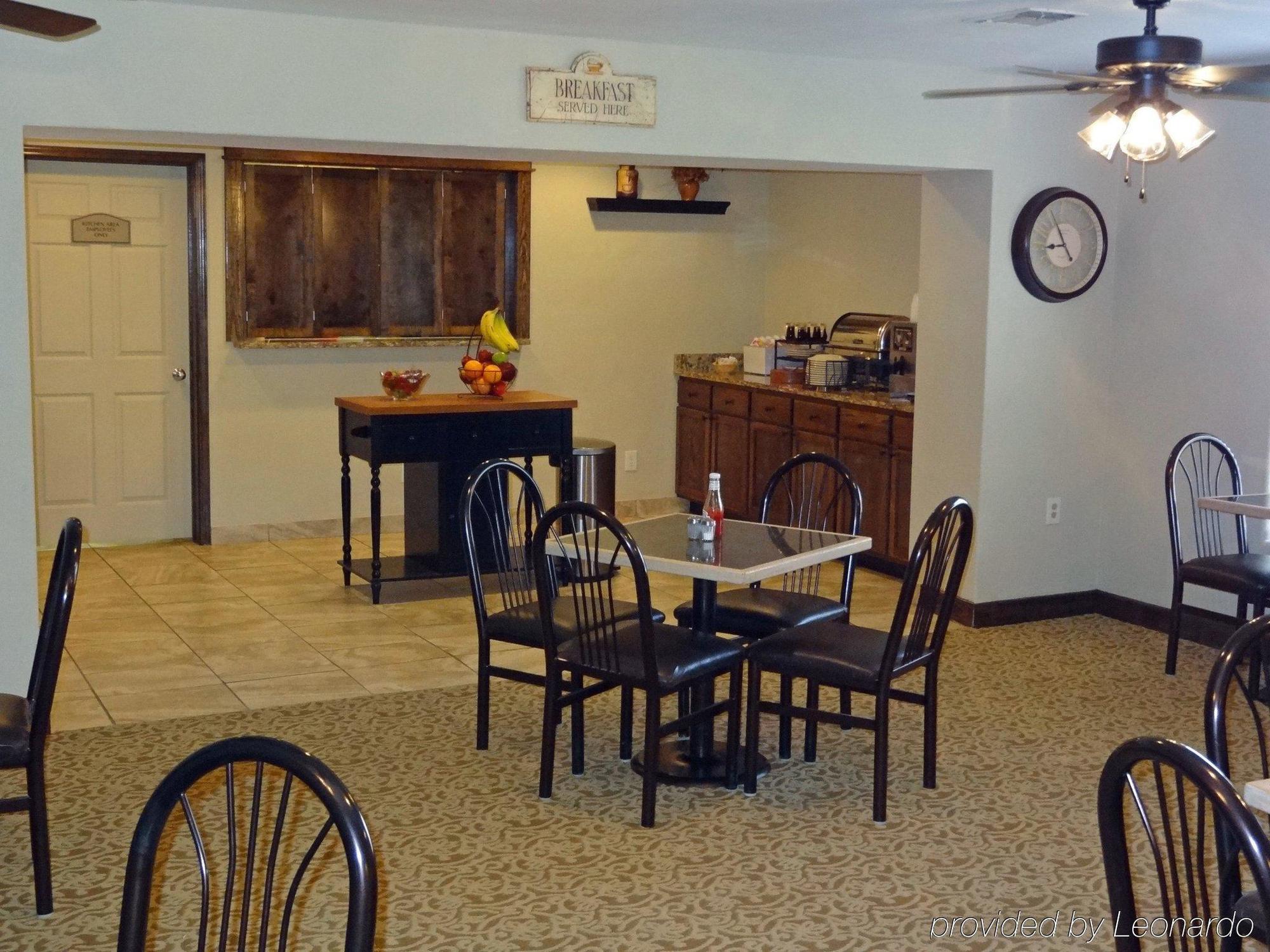 Best Western George West Executive Inn Ресторант снимка