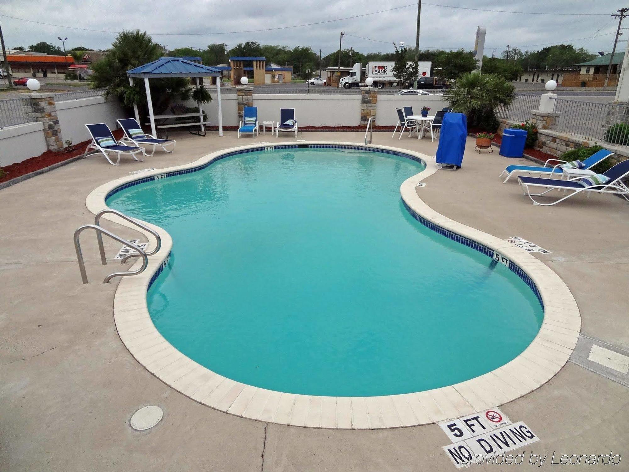 Best Western George West Executive Inn Съоръжения снимка